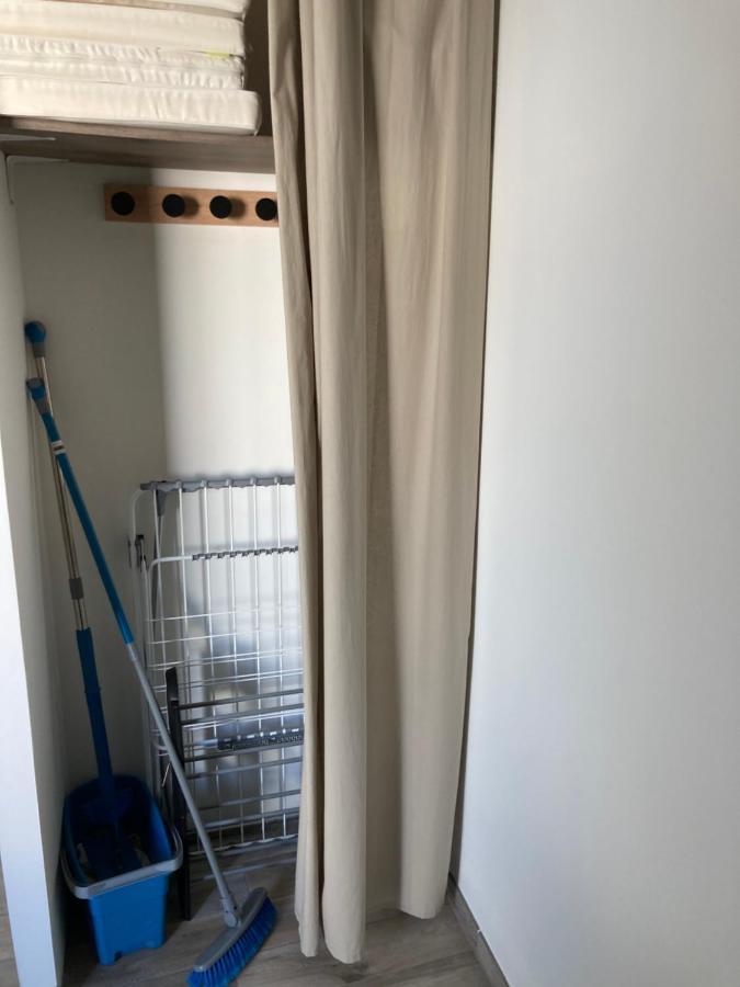 Studio Meuble Du Bourg Puymiclan المظهر الخارجي الصورة